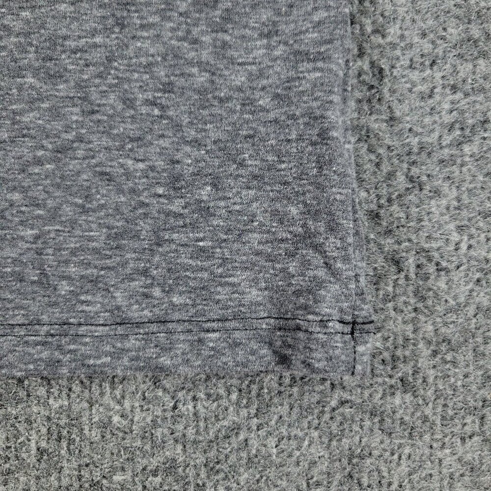 Columbia Shirt Women Medium Gray Outdoors V-Neck Long Sleeve Top Pullover Adult - Picture 4 of 12